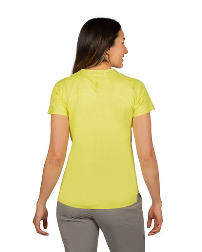 Women's Feathers Short Sleeve Tech-T